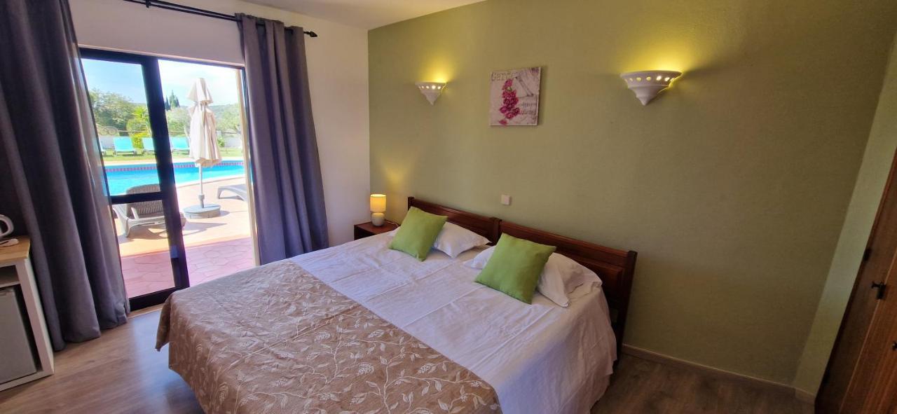 Готель Casa Rosa Montes Praia Da Luz Екстер'єр фото