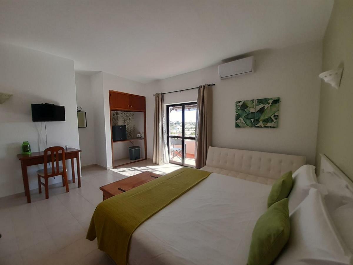 Готель Casa Rosa Montes Praia Da Luz Екстер'єр фото